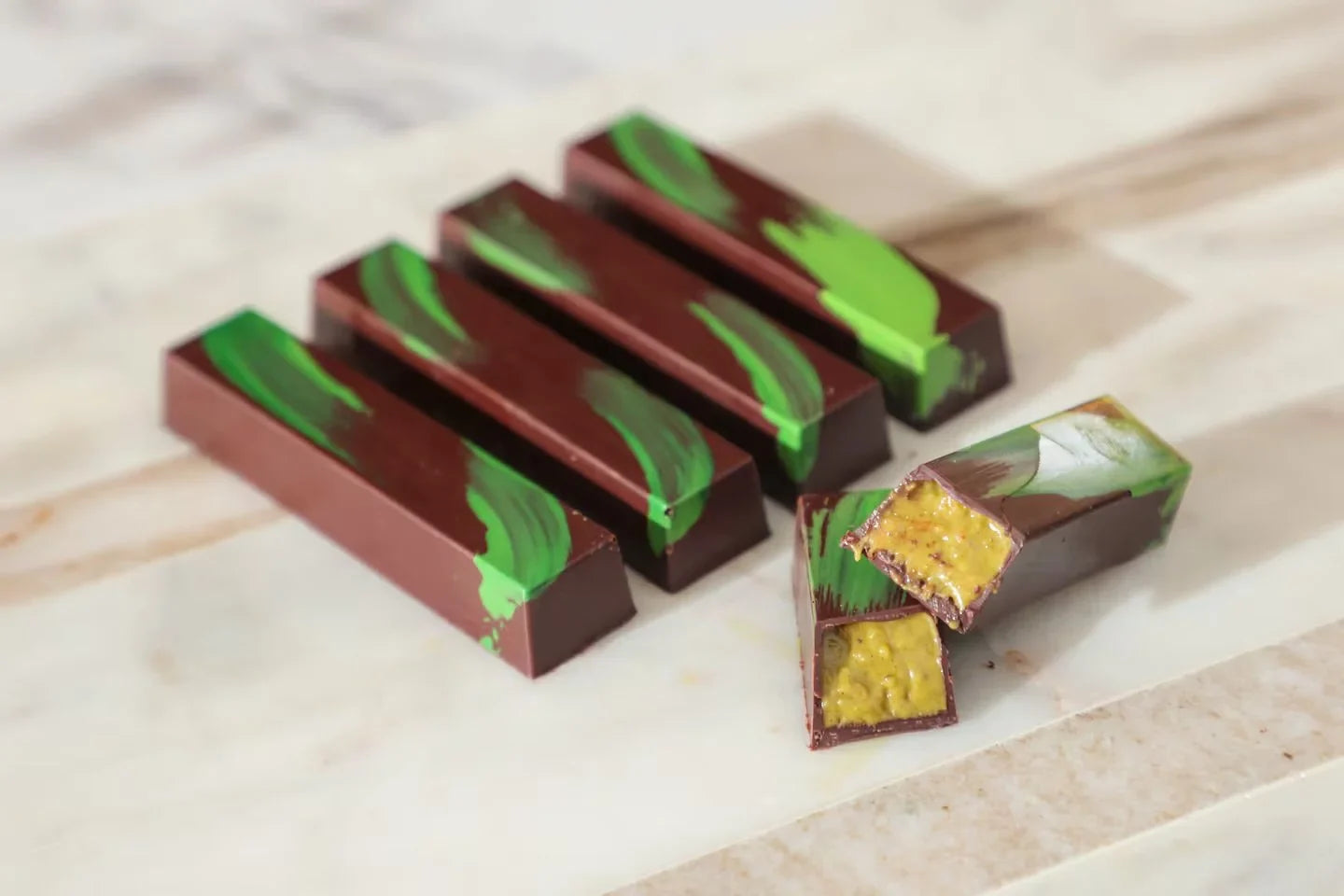Dubai Chocolate Bar Recipe: A Taste of Middle Eastern Luxury